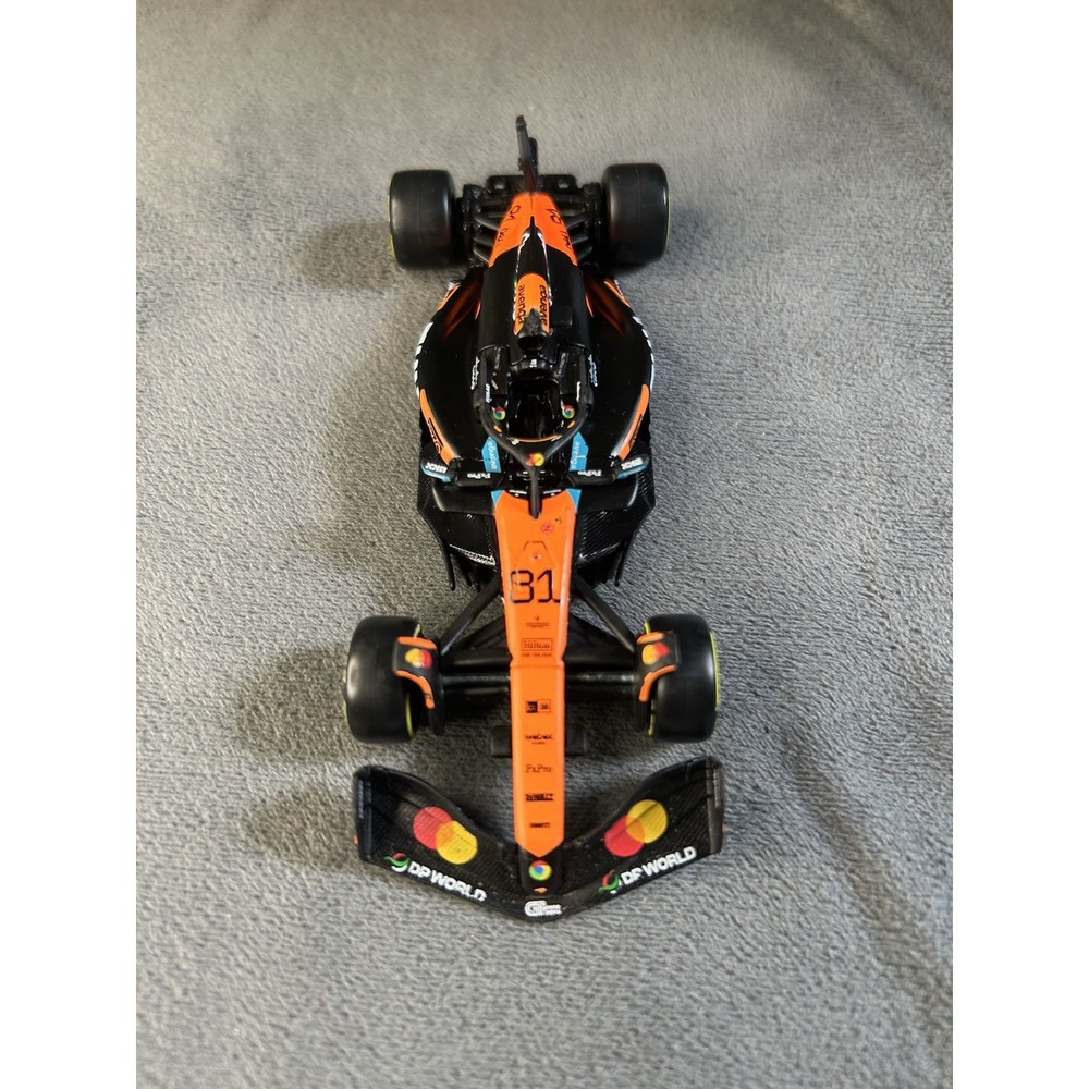Bburago McLaren MCL39 #81 Oscar Piastri 2025 F1 1:43 Diecast Car READ